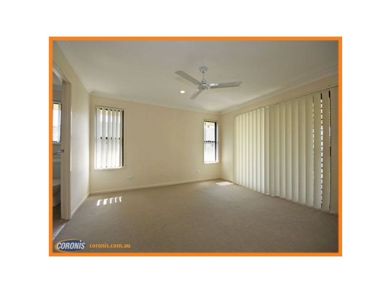 8 Bluegrass Place, Morayfield QLD 4506