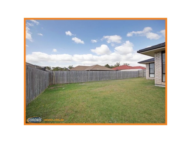 8 Bluegrass Place, Morayfield QLD 4506