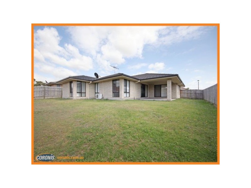 8 Bluegrass Place, Morayfield QLD 4506