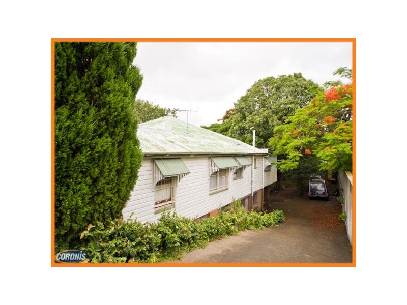 10 Ashgrove Crescent, Ashgrove QLD 4060