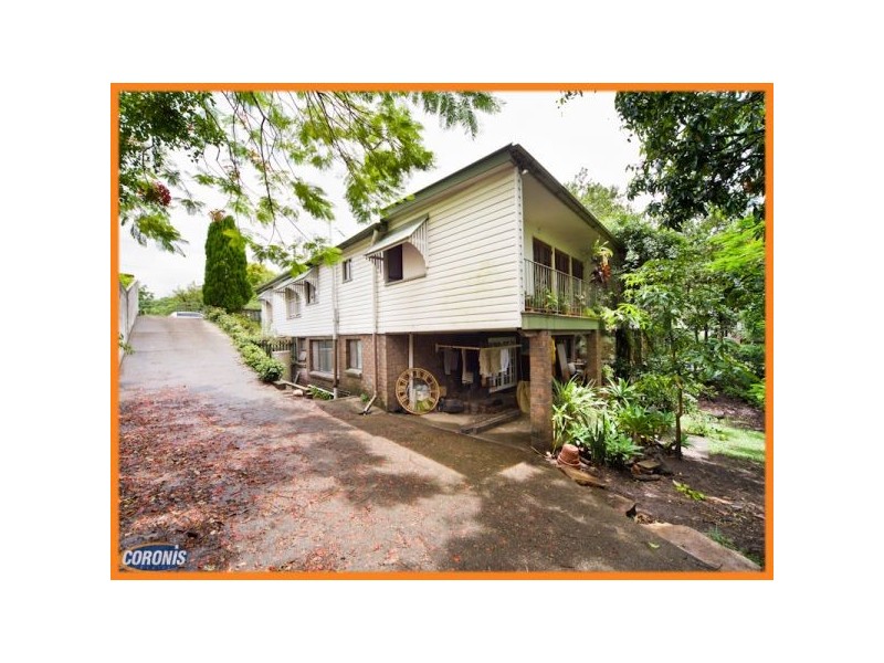 10 Ashgrove Crescent, Ashgrove QLD 4060