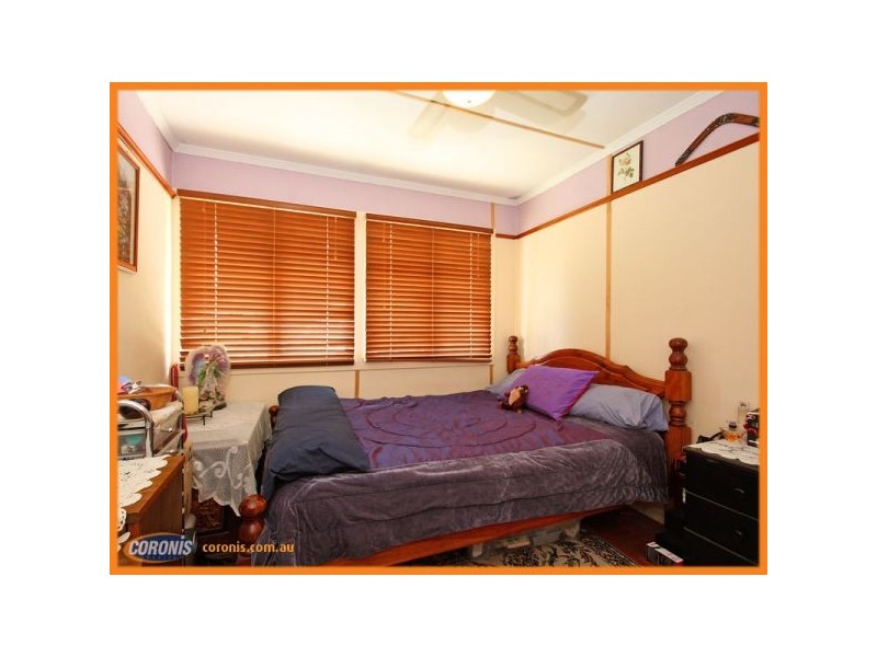 18 Page Street, Everton Park QLD 4053