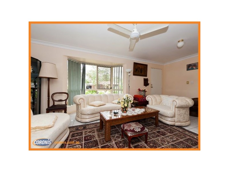 10 Oakwood Drive, Waterford West QLD 4133