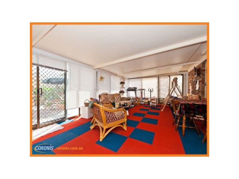 10 Oakwood Drive, Waterford West QLD 4133