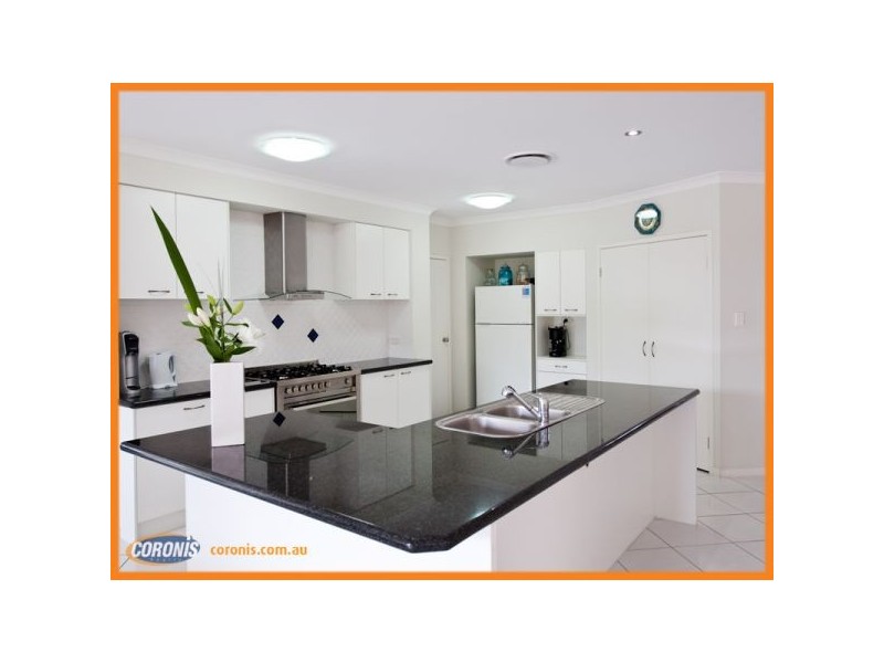 16 Slipstream Rd, Coomera Waters QLD 4209