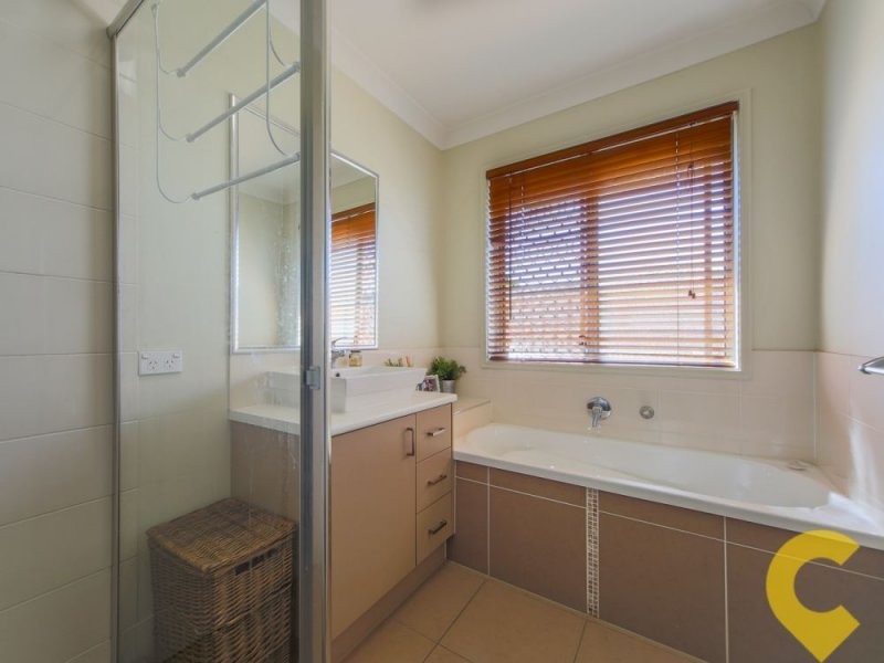 3 Horus Crt, Coomera QLD 4209