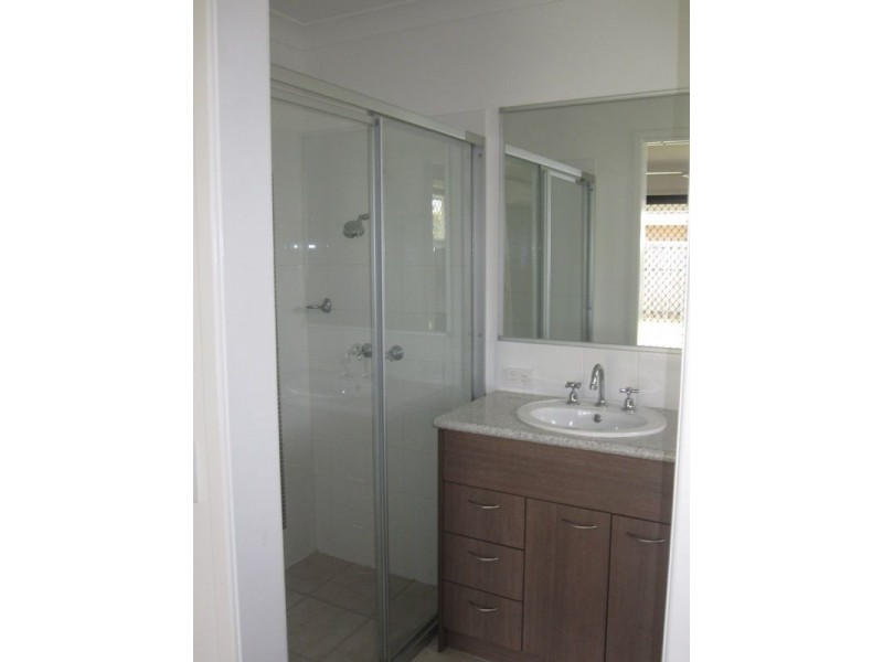 97 Hollywood Avenue, Bellmere QLD 4510