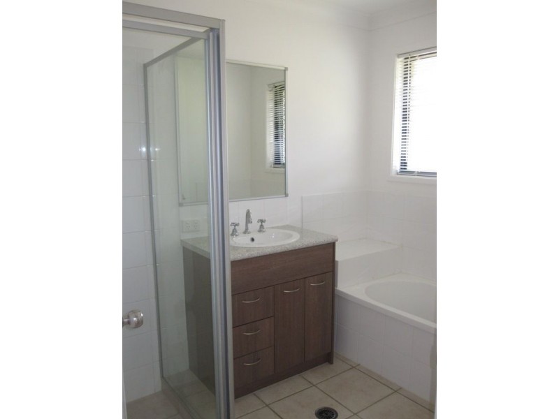 97 Hollywood Avenue, Bellmere QLD 4510
