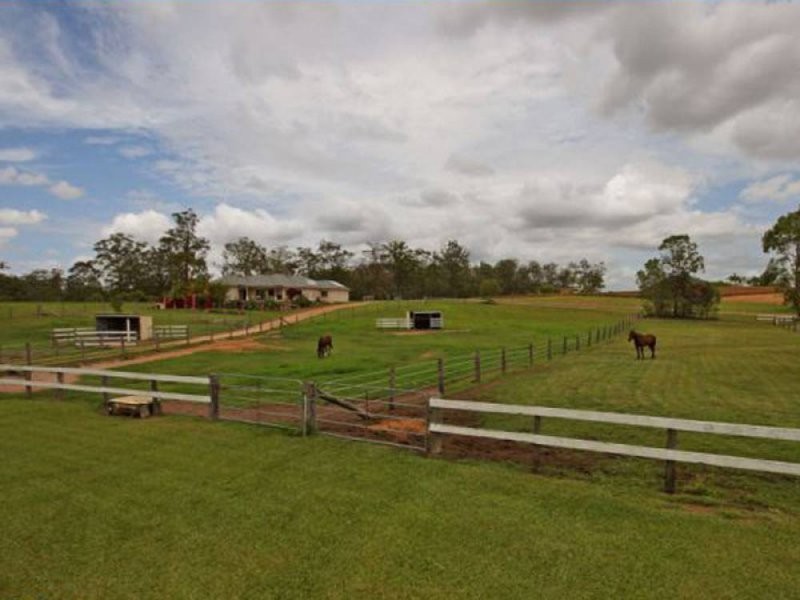 813 Old Gympie Road, Elimbah QLD 4516