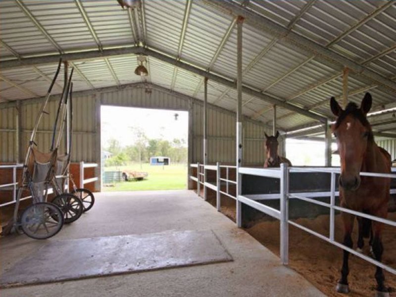 813 Old Gympie Road, Elimbah QLD 4516