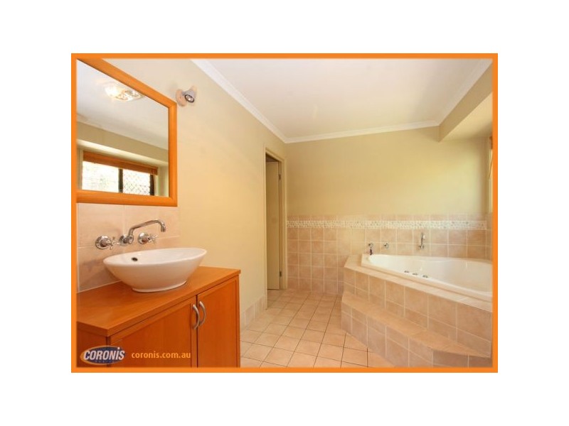 14 Davenport Parade, North Lakes QLD 4509