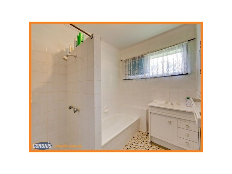 28 Rinnicrew Street, Bracken Ridge QLD 4017