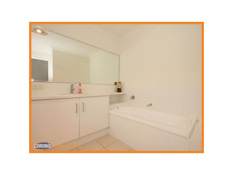 8 Osprey Court, Mango Hill QLD 4509