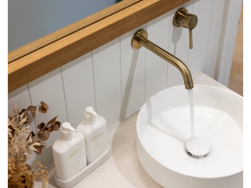 15 Anzac Avenue, Sandgate QLD 4017