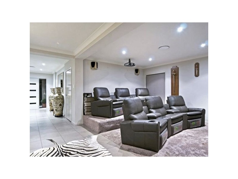 9 Bashful Lane, Coomera Waters QLD 4209