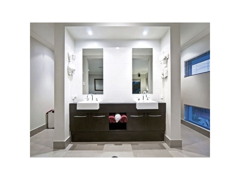 9 Bashful Lane, Coomera Waters QLD 4209