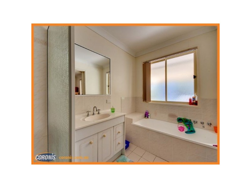 17 Newmarket Street, Lawnton QLD 4501