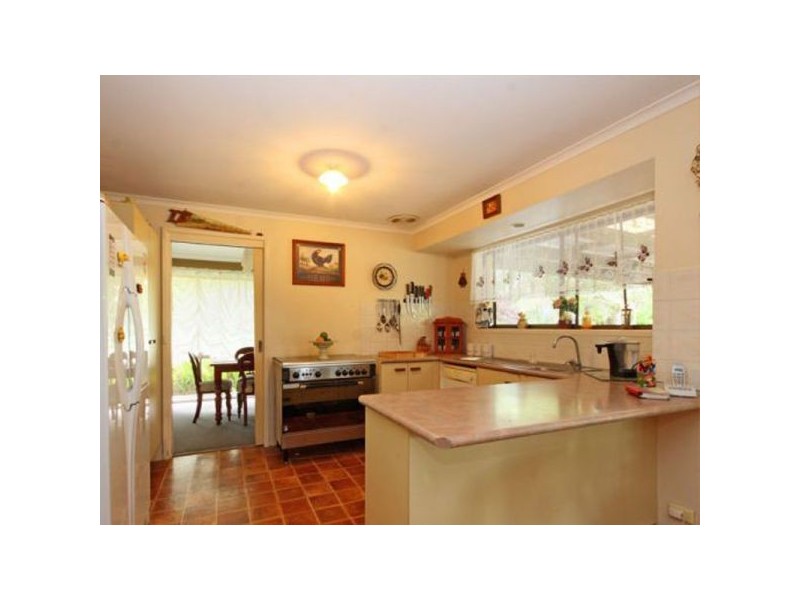 280 Peel Road, Beachmere QLD 4510
