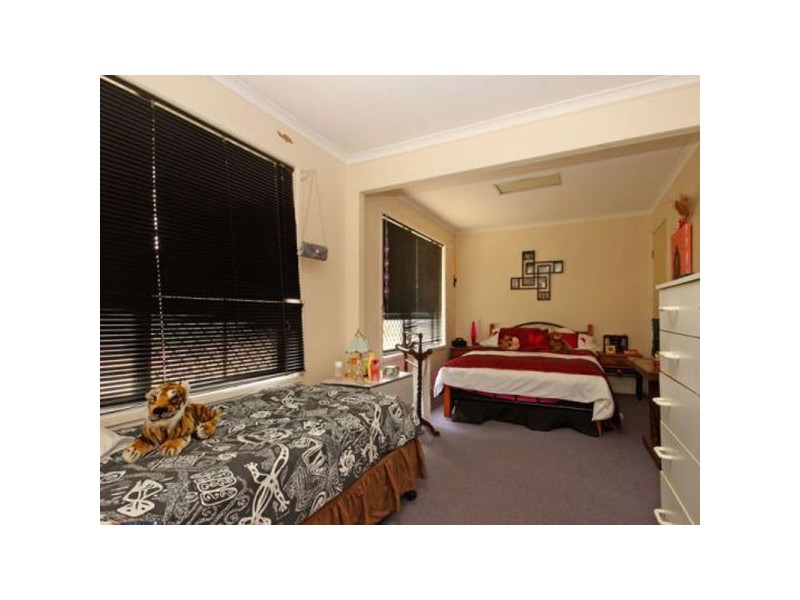280 Peel Road, Beachmere QLD 4510