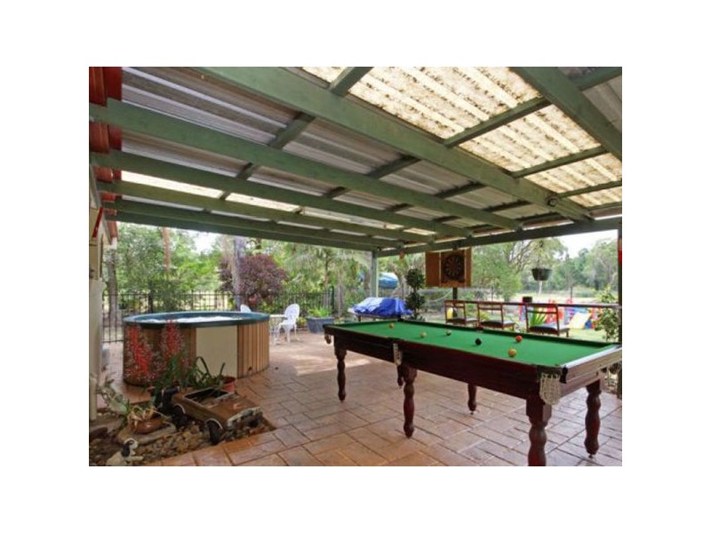 280 Peel Road, Beachmere QLD 4510
