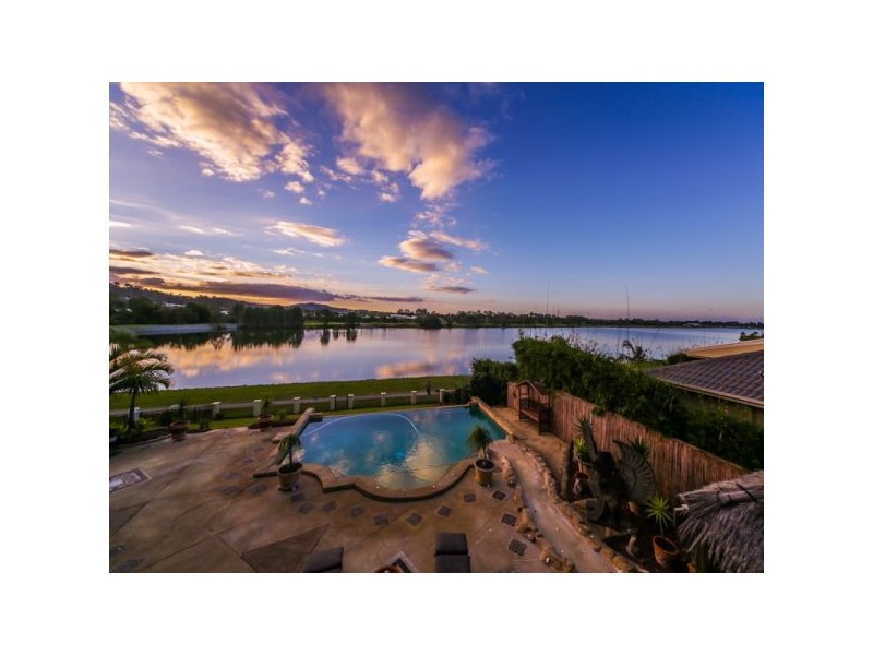 13 Princeton Street, Oxenford QLD 4210