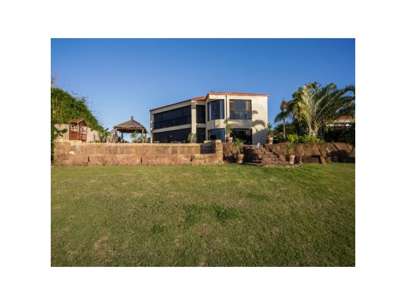 13 Princeton Street, Oxenford QLD 4210