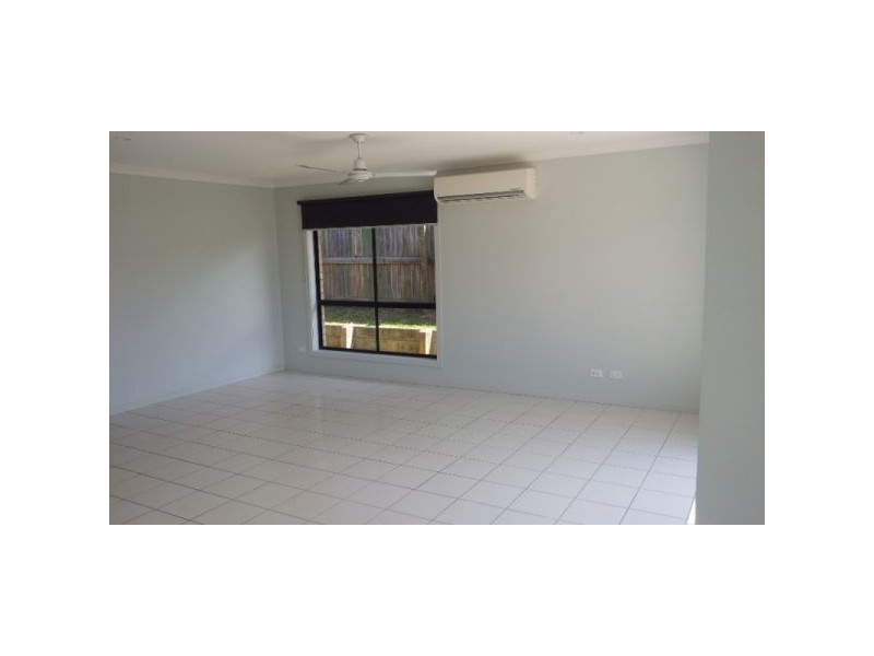 15 Orlando, Coomera QLD 4209