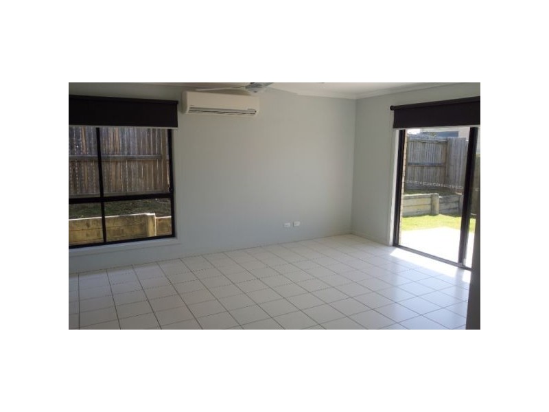 15 Orlando, Coomera QLD 4209