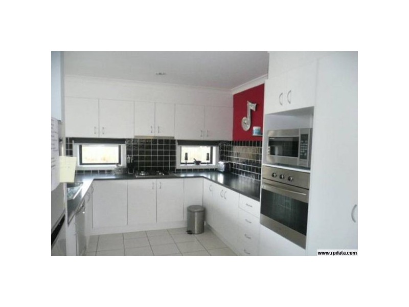 15 Orlando, Coomera QLD 4209