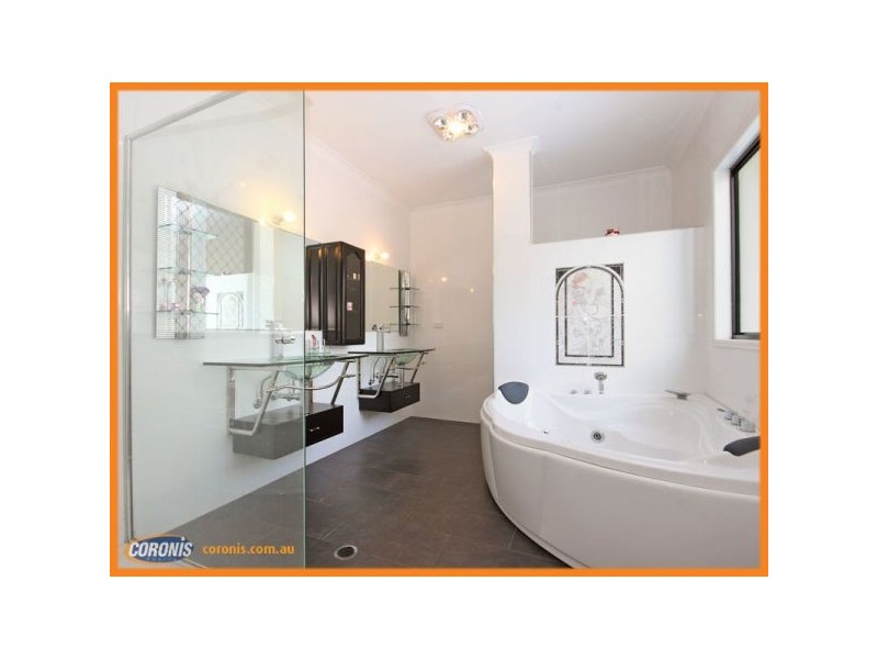 1577 Anzac Avenue, Kallangur QLD 4503