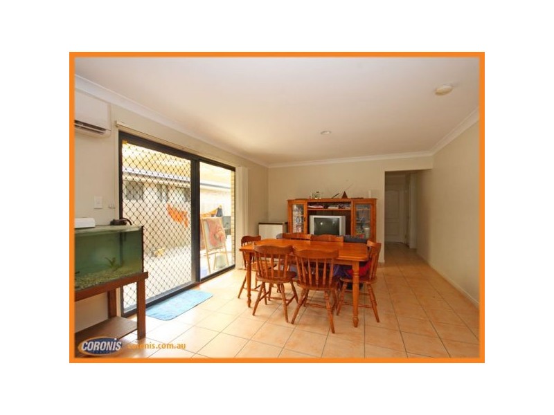 12 Whitfield Crescent, North Lakes QLD 4509