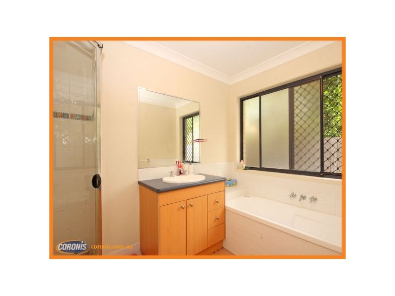 12 Whitfield Crescent, North Lakes QLD 4509