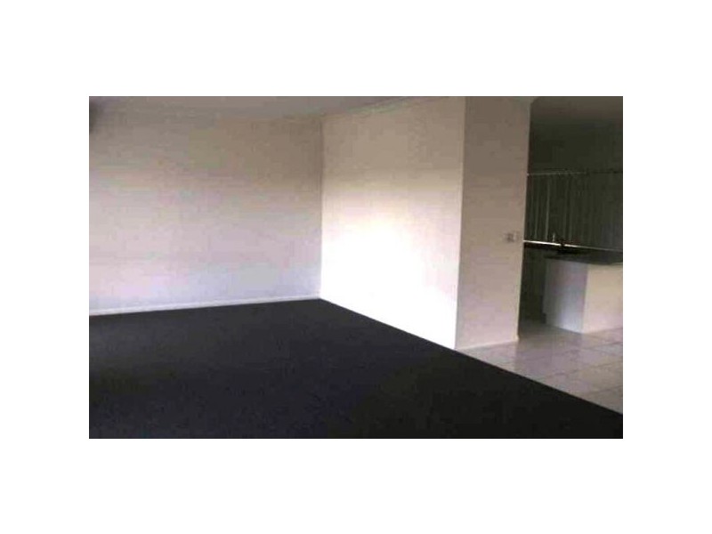 33 Riverbend Crescent, Morayfield QLD 4506