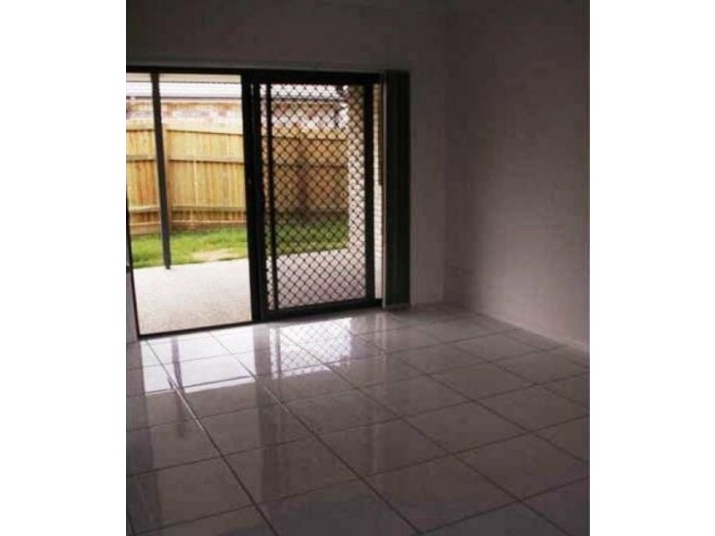 33 Riverbend Crescent, Morayfield QLD 4506