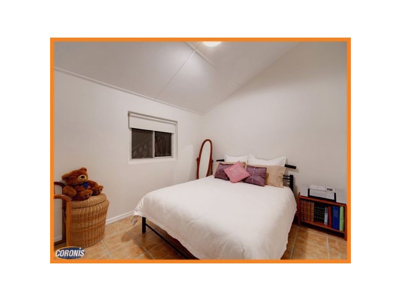 2 Glen Kedron Lane, Kedron QLD 4031