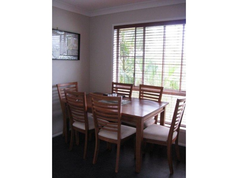 98 Patricks Road, Arana Hills QLD 4054