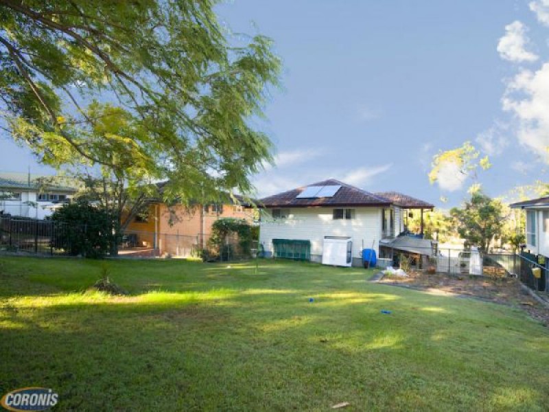 98 Patricks Road, Arana Hills QLD 4054