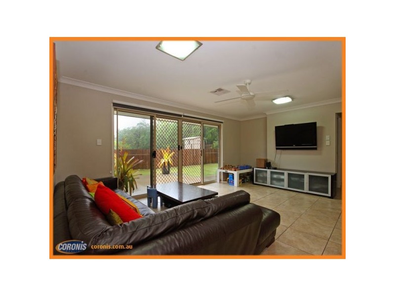 5 Pinot Court, Morayfield QLD 4506