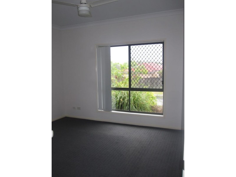 33 Riverbend Crescent, Morayfield QLD 4506