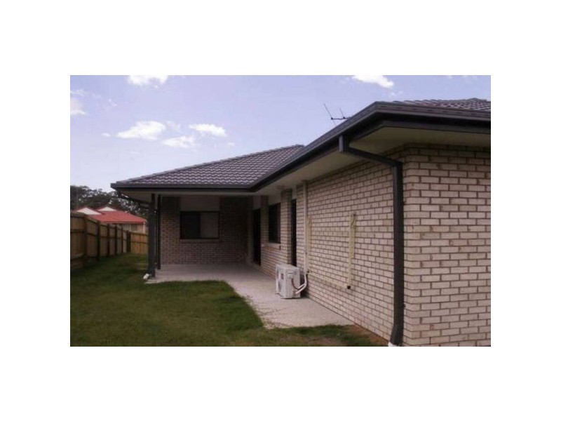 33 Riverbend Crescent, Morayfield QLD 4506