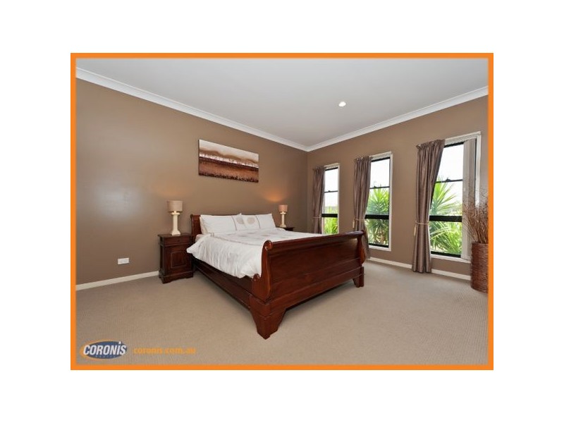 11 Greendragon Crescent, Upper Coomera QLD 4209