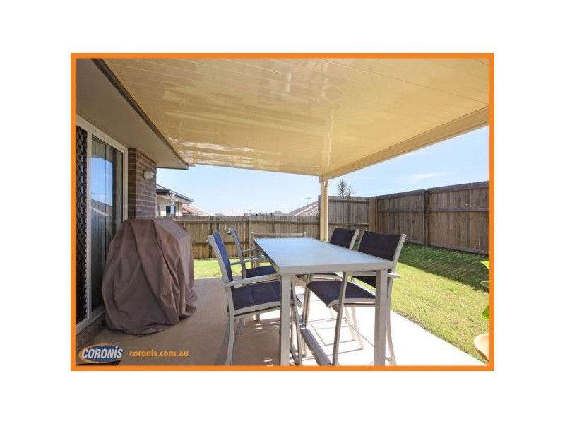 19 Williams Crescent, North Lakes QLD 4509