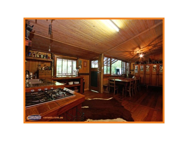 58 Coronation Avenue, Beachmere QLD 4510