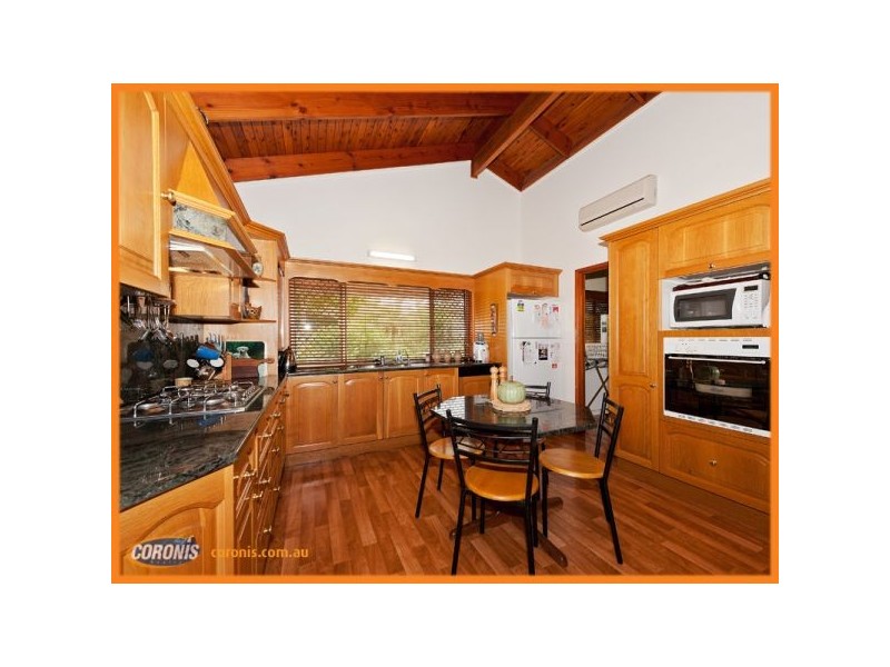 3 Moss Road, Camira QLD 4300