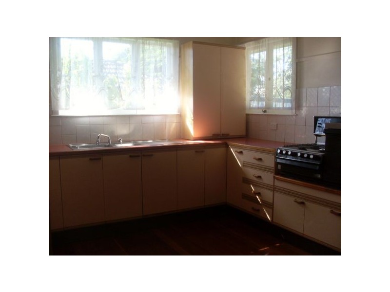 588 Stafford Road, Stafford QLD 4053