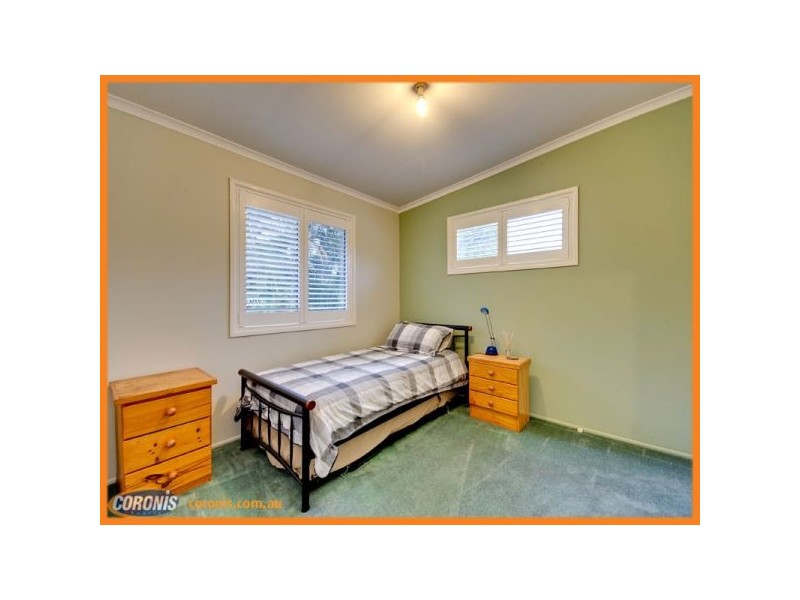 17 Jasmine Street, Strathpine QLD 4500