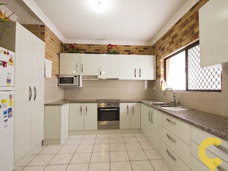 1 Bel-Air Court, Ferny Hills QLD 4055