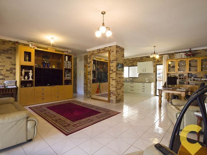 1 Bel-Air Court, Ferny Hills QLD 4055