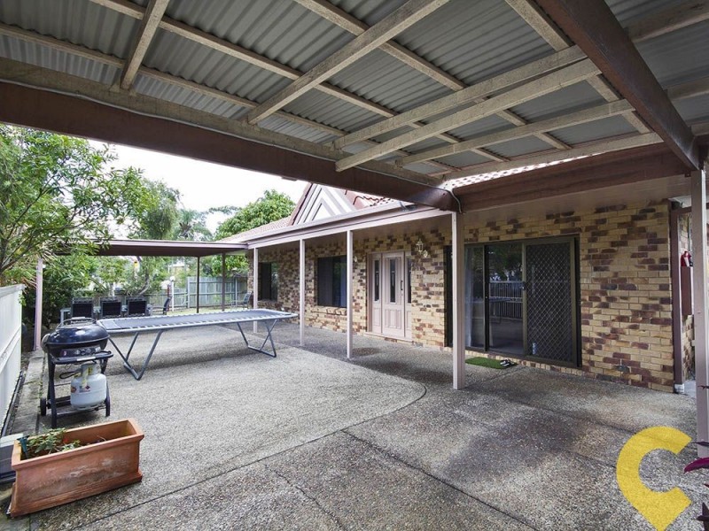 1 Bel-Air Court, Ferny Hills QLD 4055