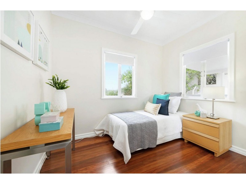 11 Viney Street, Chermside West QLD 4032